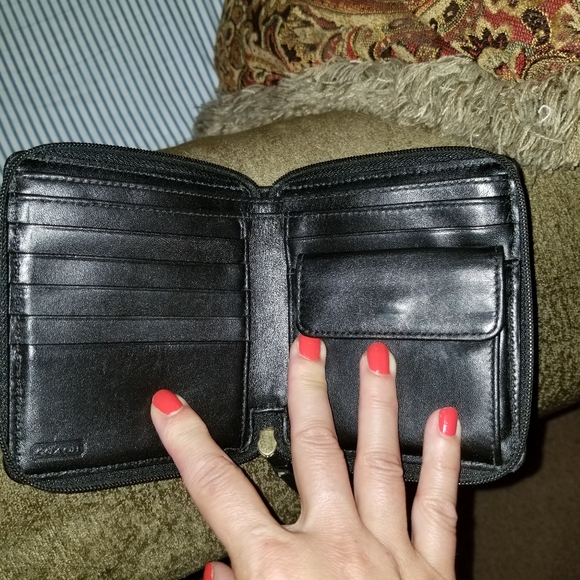 Coach medium size wallet - Picture 3 of 3